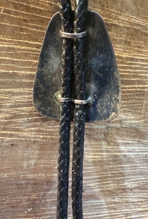 Serpentine Turquoise Bolo Tie