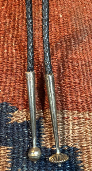 Serpentine Turquoise Bolo Tie