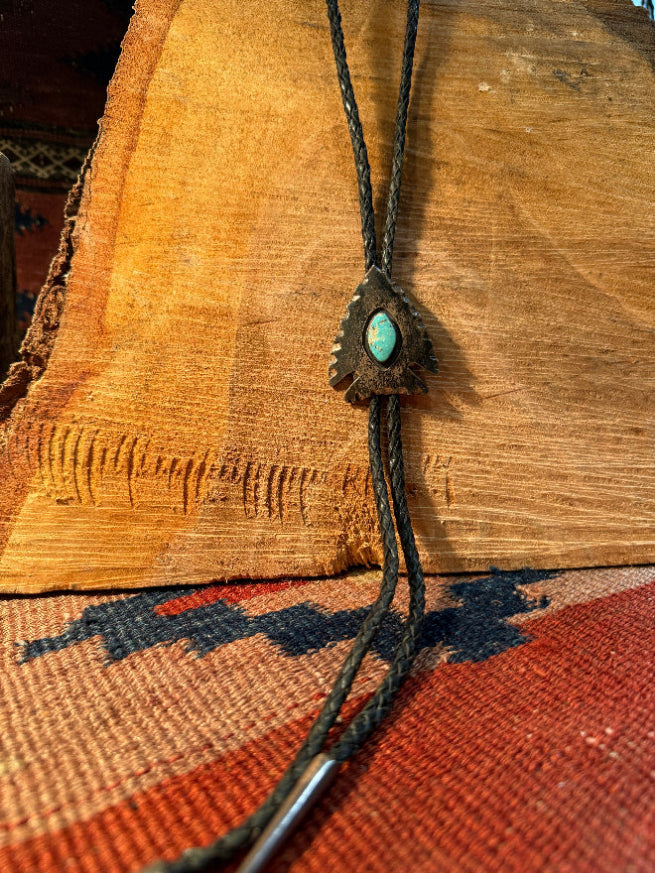 Arrow Head Turquoise Bolo Tie