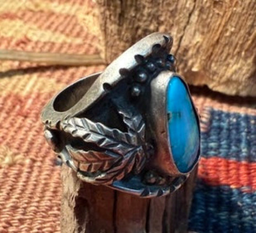 Blue Gem Leaf Ring