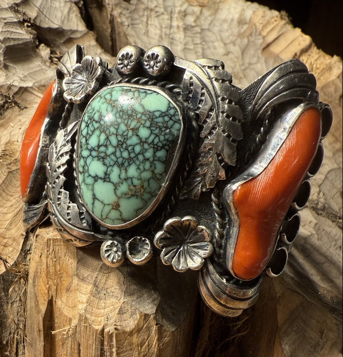 Carico Lake Turquoise Coral Cuff