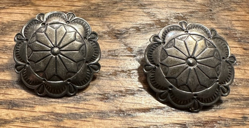 Concha Silver Earrings