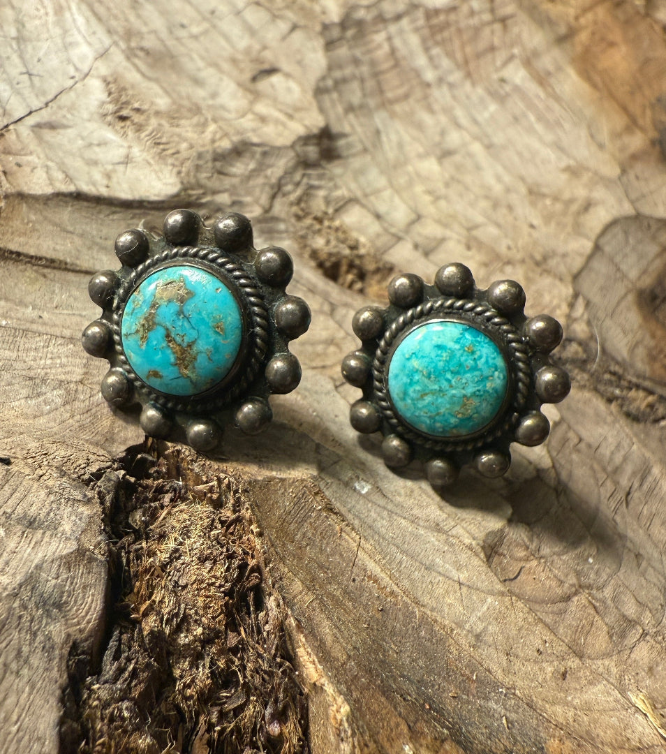 Flower-Turquoise-Earrings