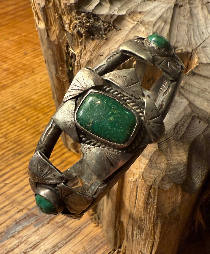 Green Stone Turquoise Bracelet