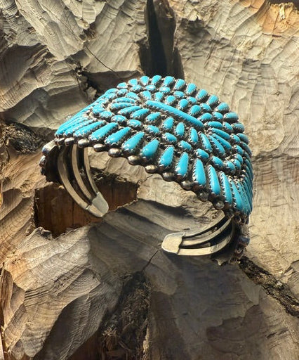 Horizontal Zuni Petit Point Bracelet