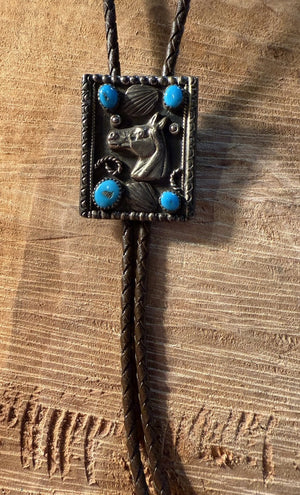 Horse Head Turquoise Bolo Tie