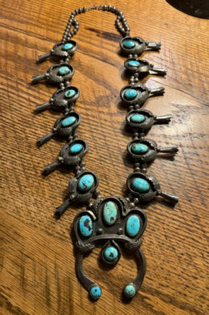 Lyre Shape Naja Squash Blossom Necklace