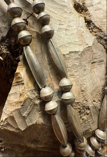 Morenci Stone and Silver Bead Pendant Necklace
