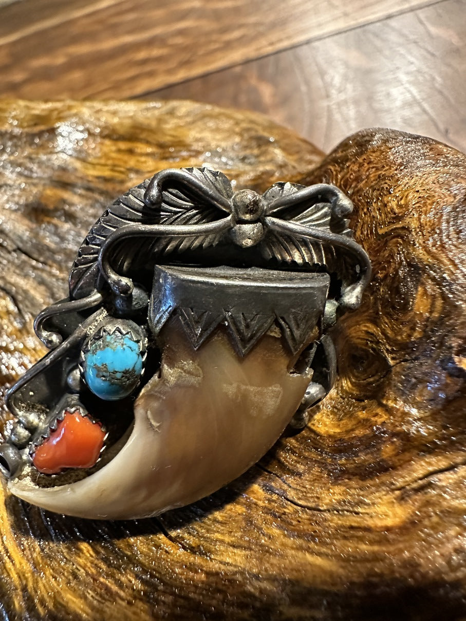 Old Bear Claw Ring