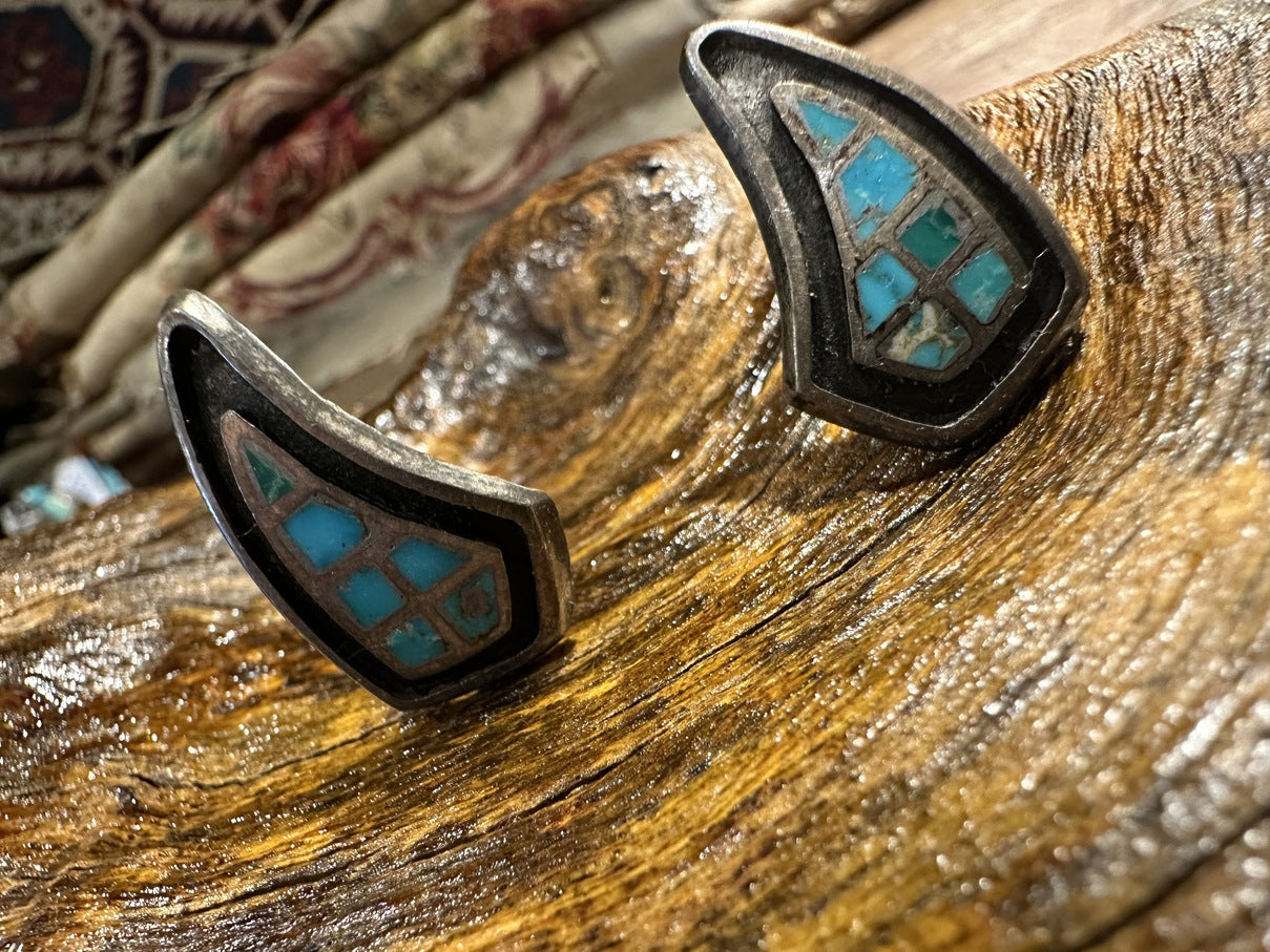 Old and Fine Turquoise Inlay Earrings [SG-035]