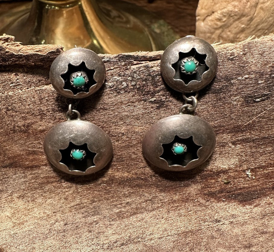 Old Pawn Navajo Pearls Shadow Earrings