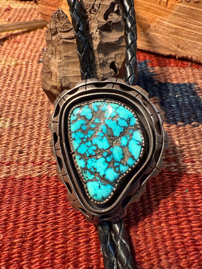 Pear Shaped Turquoise Bolo Tie