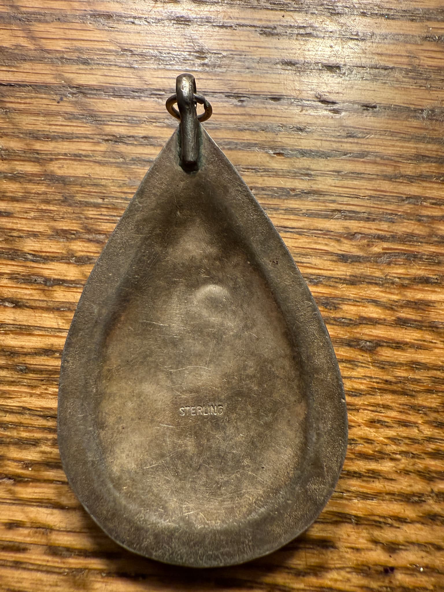 Teardrop Turquosie Bear Claw Pendant