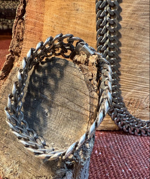 Woven Silver Jewelry Set with Necklace and Bracelet