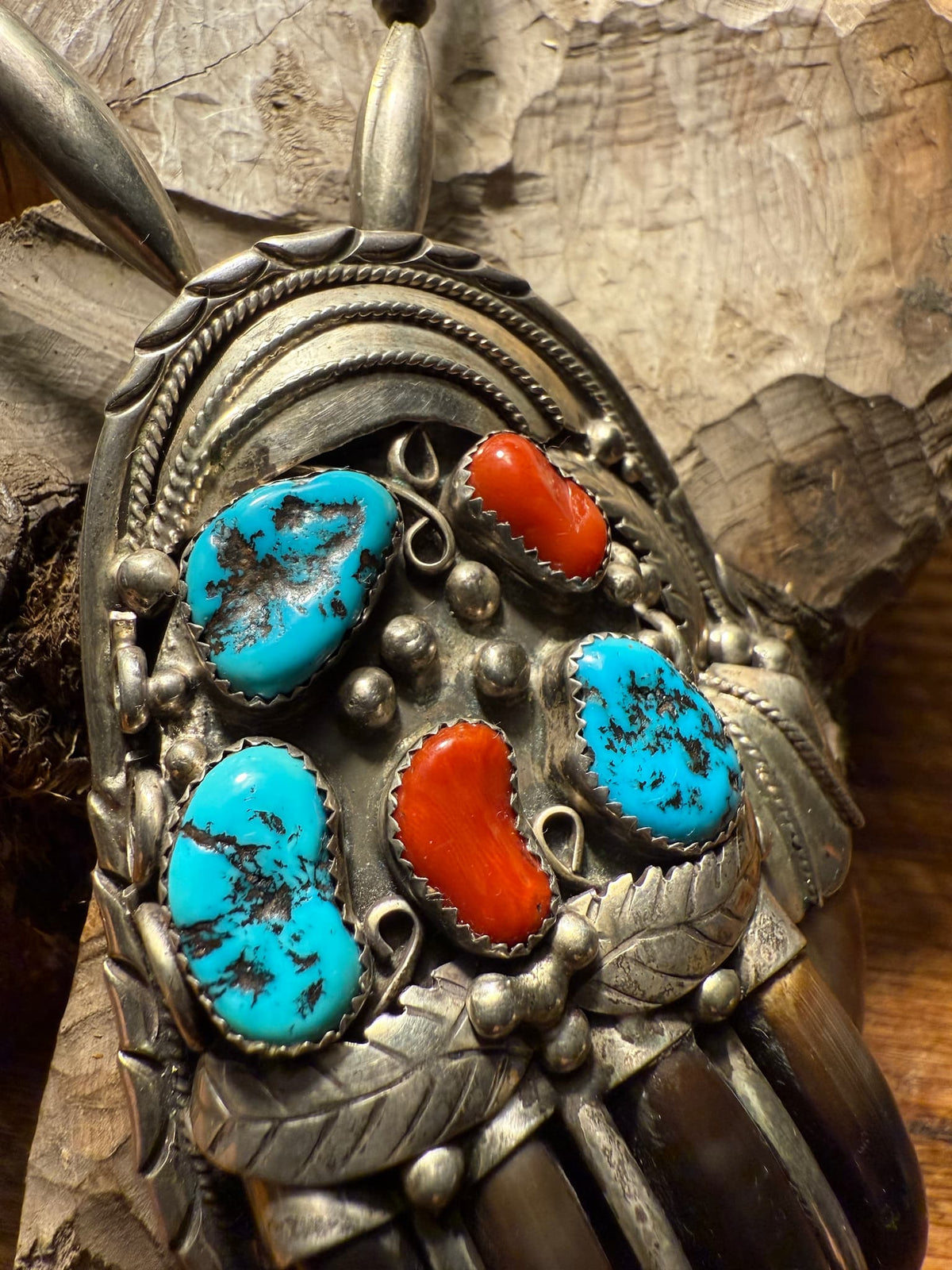 Zuni Black Bear Claw Pendant Necklace