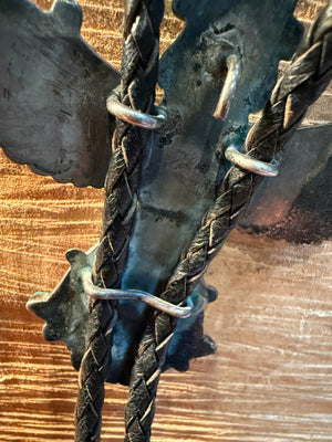 Zuni Knife Wife Bolo Tie w/ Dancer Tips [SG-370]