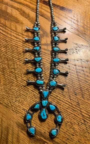 Zuni-Squash-Blossom-Necklace